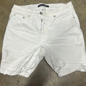 White short size 26
